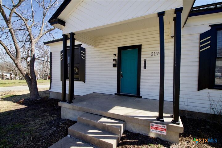 Property Photo: 617 N 6th Street TX 76501