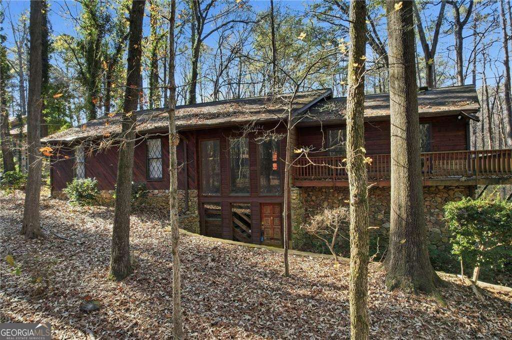 Property Photo: 1091 Cole Drive SW GA 30047