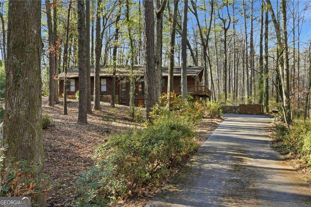 Property Photo:  1091 Cole Drive SW  GA 30047 