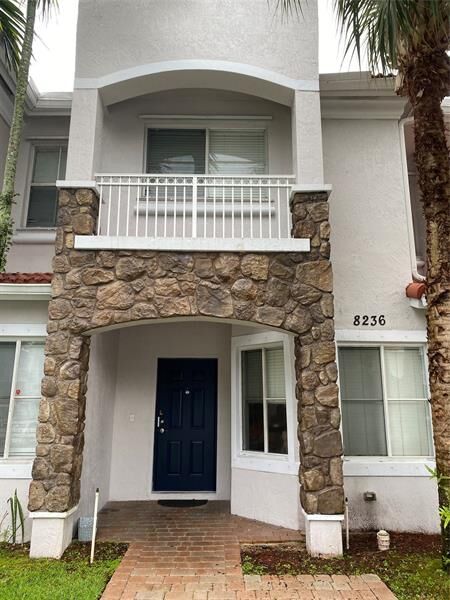 Property Photo: 8236 SW 25th Ct 103 FL 33025