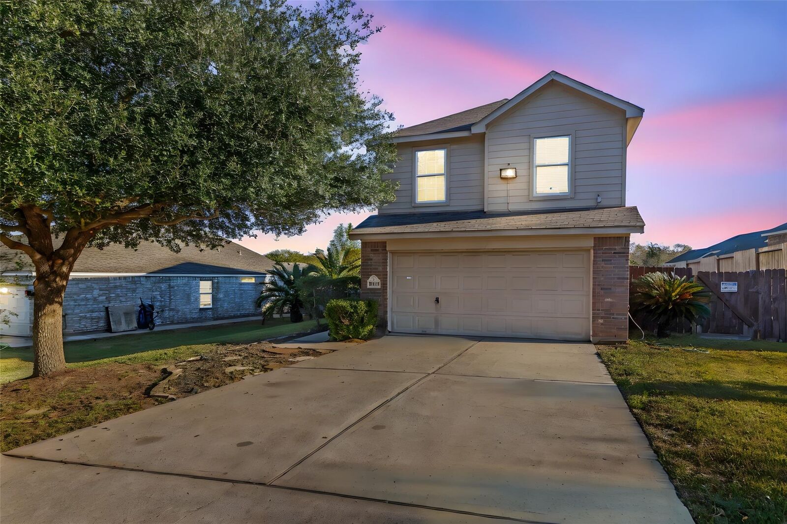 Property Photo: 12474 Hackberry Drive TX 77318