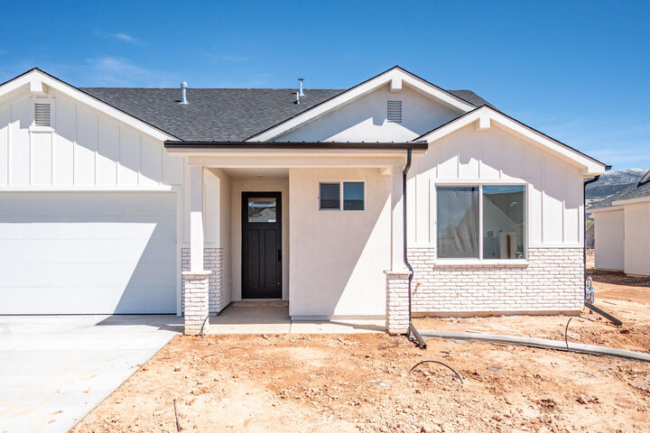 Property Photo:  4992 N 75 E  UT 84721 