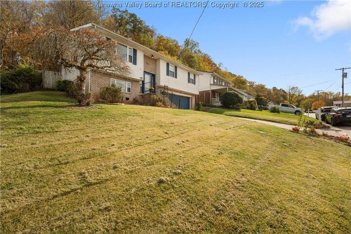 Property Photo: 47 Jannette Drive WV 25159