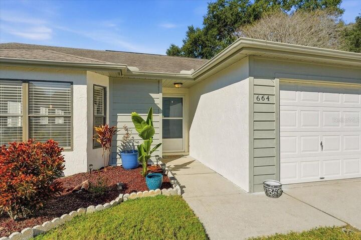 Property Photo: 664 Eagle Run FL 33809