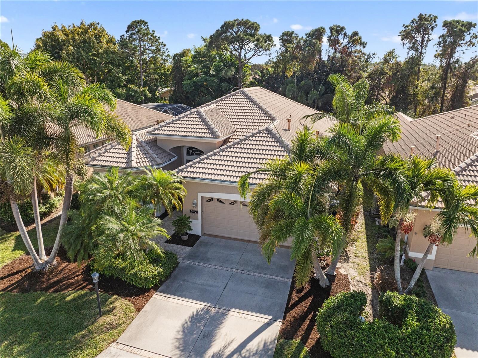 Property Photo: 9112 Willow Brook Drive FL 34238