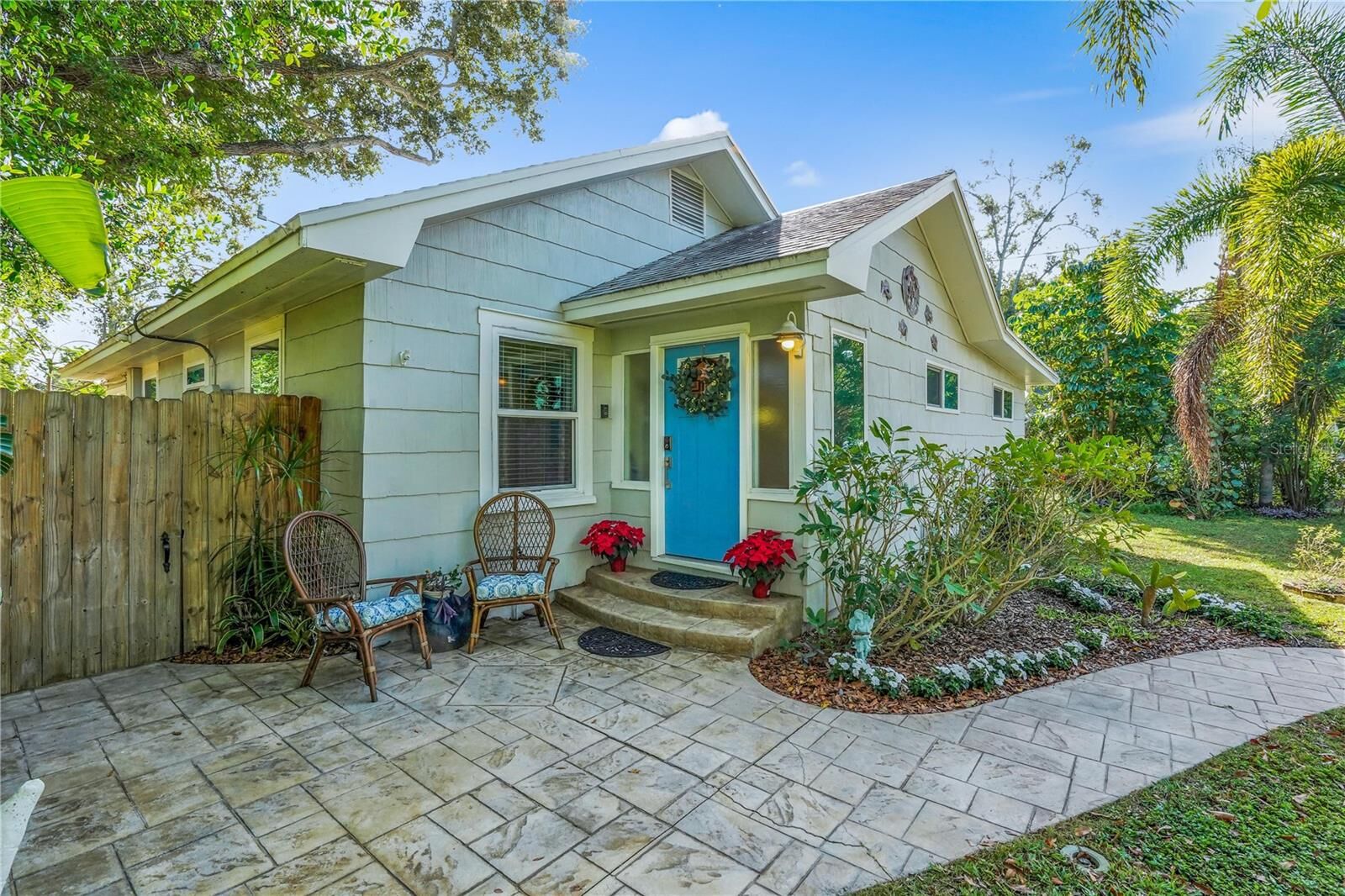 Property Photo:  2714 52nd Street S  FL 33707 