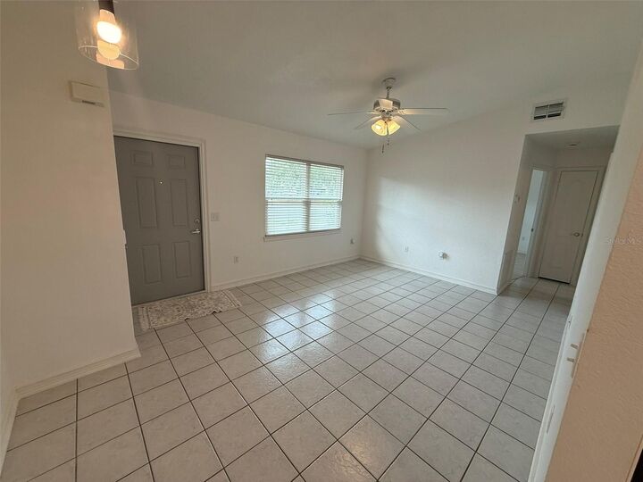 Property Photo: 512 Dewhurst Street FL 33954