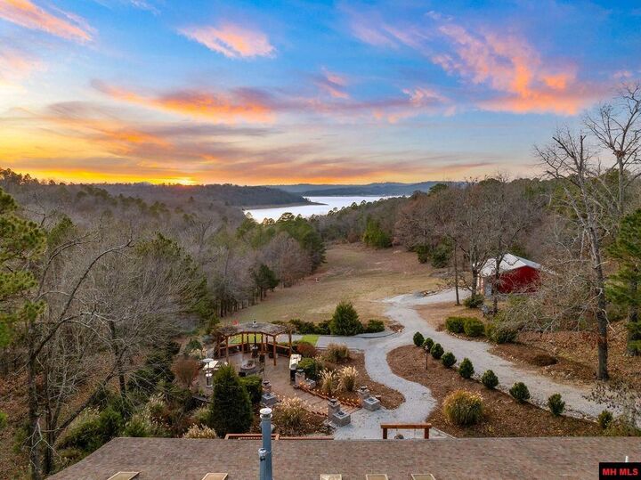 Property Photo:  1570 Lake Point Drive  AR 72519 
