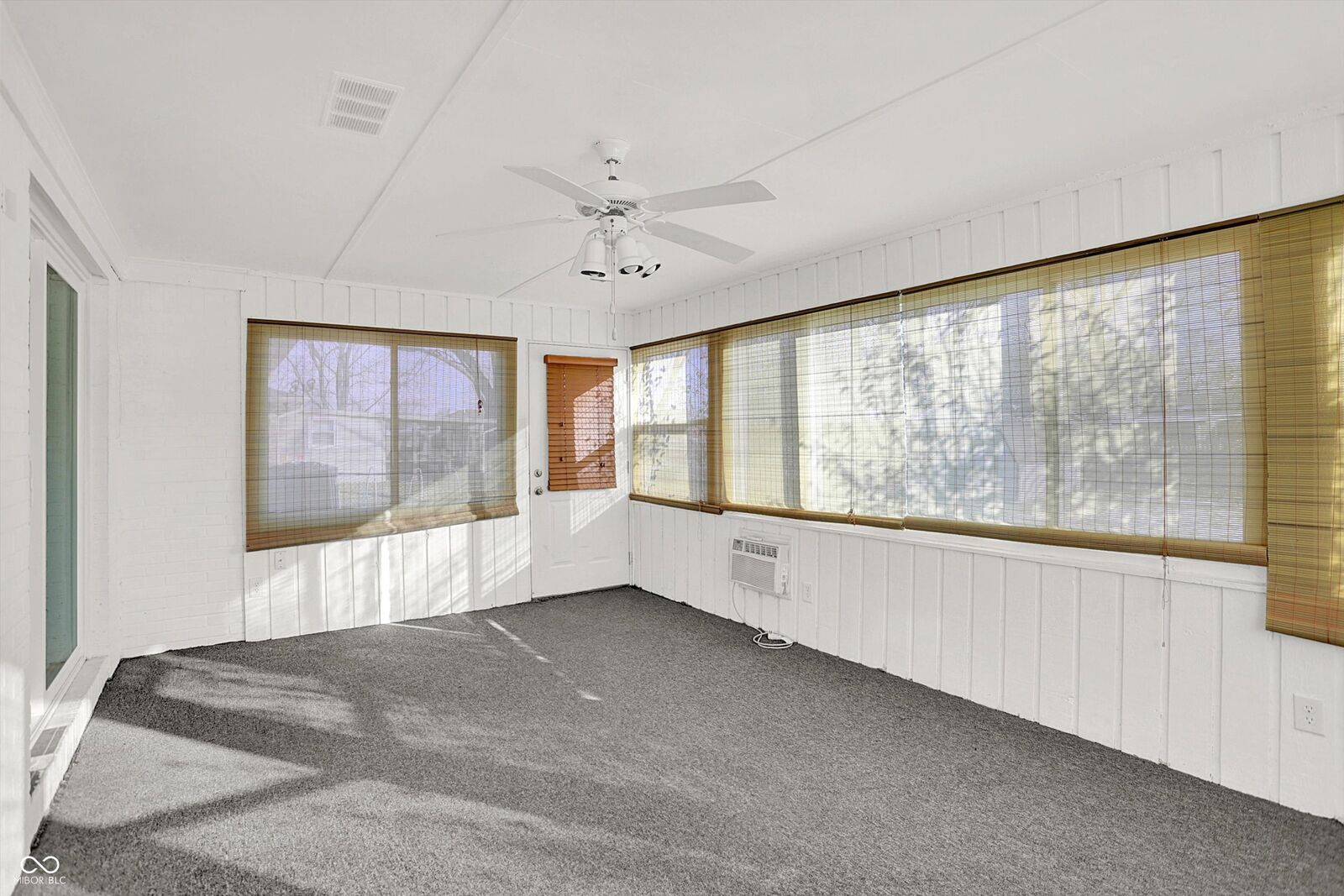 Property Photo:  716 Maple Lane  IN 46074 