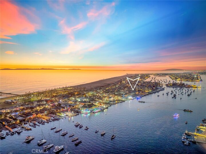 Property Photo:  417 E Bay  CA 92661 