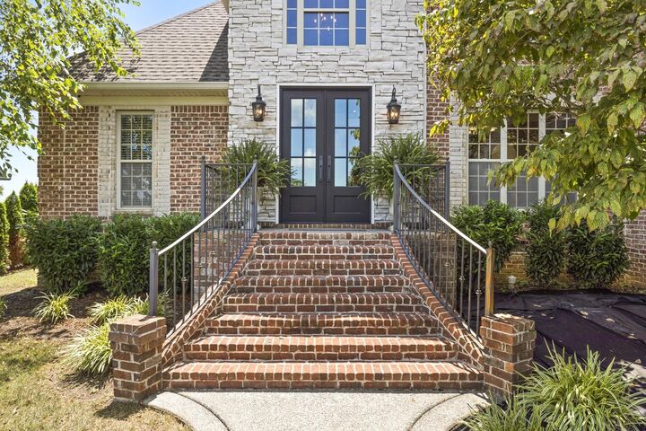 Property Photo:  1019 Kidron Way  TN 37075 