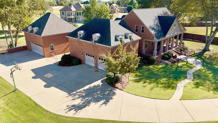 Property Photo: 2872 Orchid Circle MS 38801
