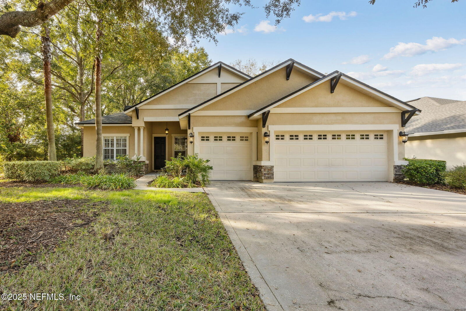 Property Photo: 85339 Amagansett Drive FL 32034