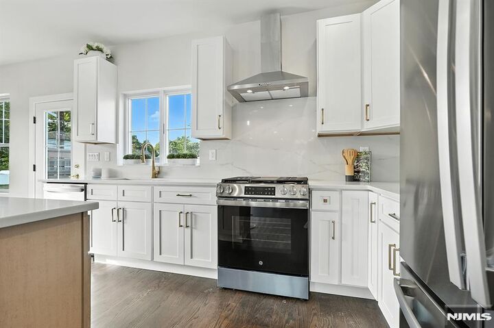 Property Photo: 184 Canterbury Avenue NJ 07031