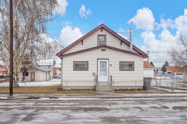 Property Photo:  8 W Pacific Street  MT 59635 