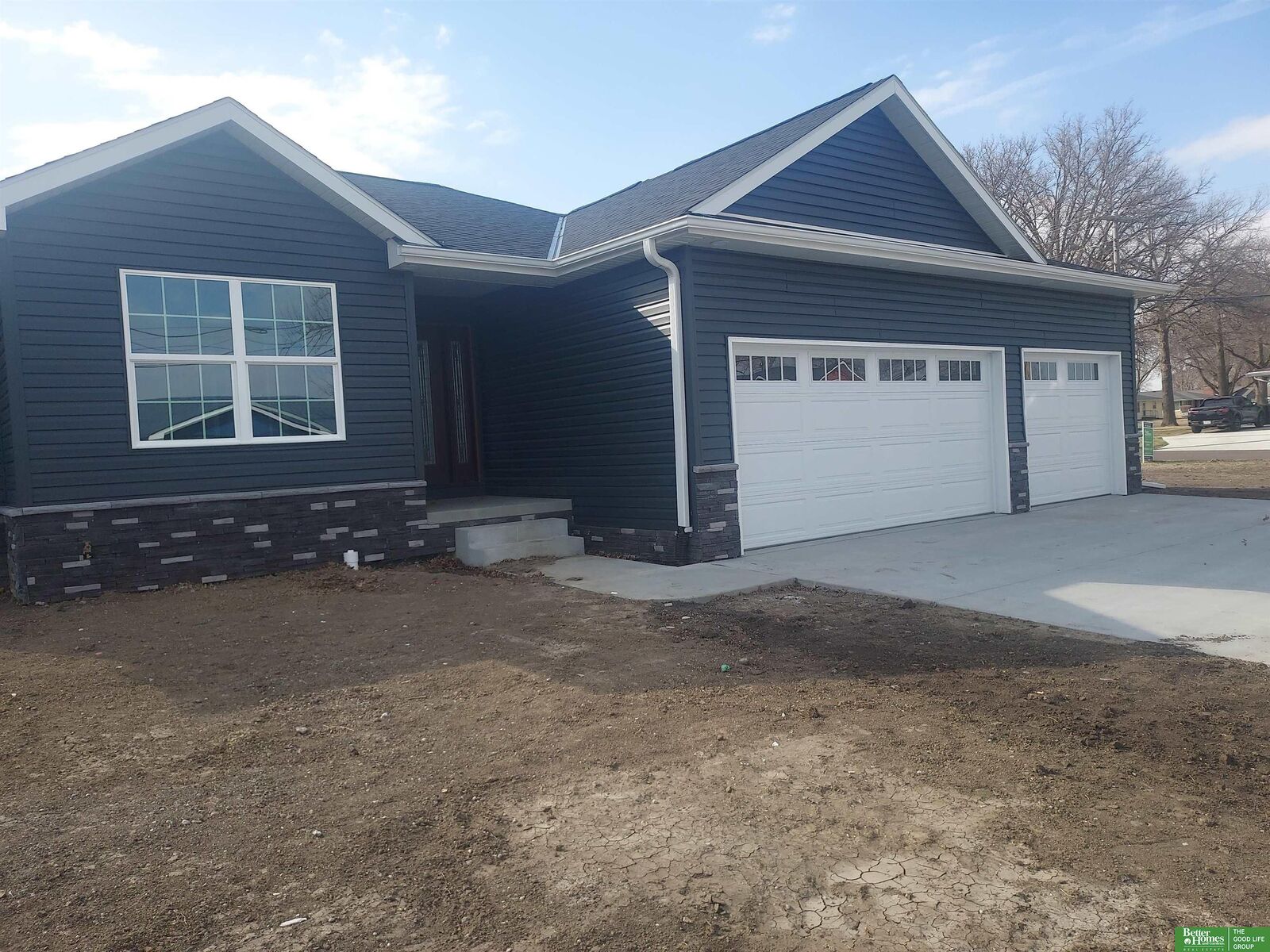 Property Photo: 1823 N East Avenue NE 68467