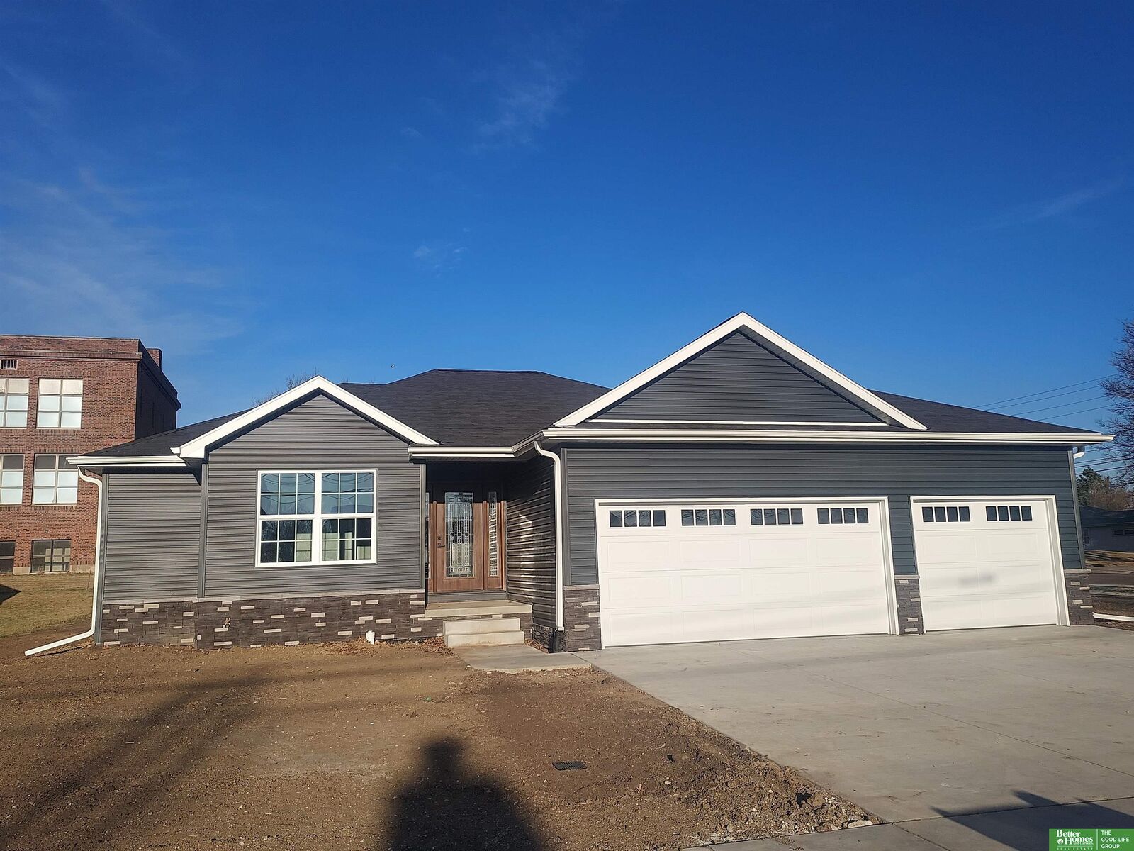 Property Photo:  1823 N East Avenue  NE 68467 