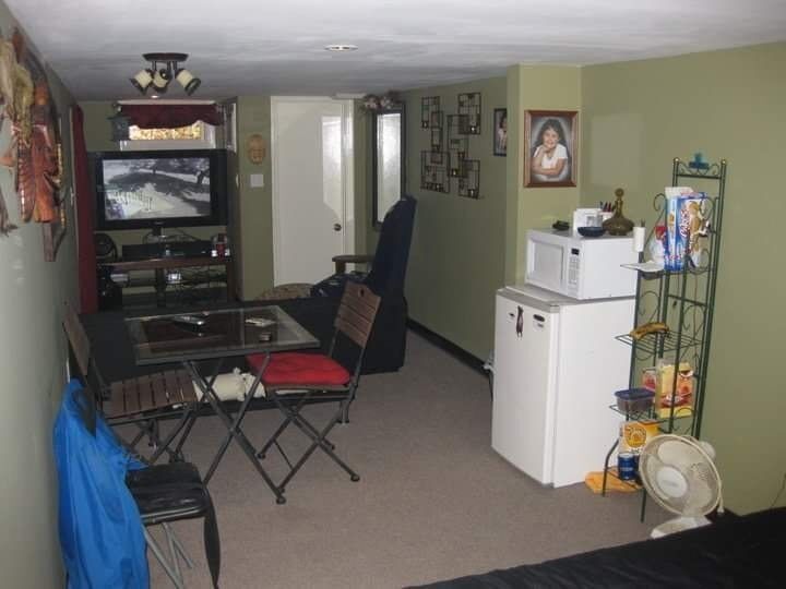 Property Photo:  89 Newbury St  MA 01826 