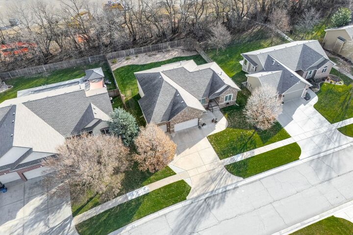 Photo de la propriété: 918 N Beau Jardin St KS 67037