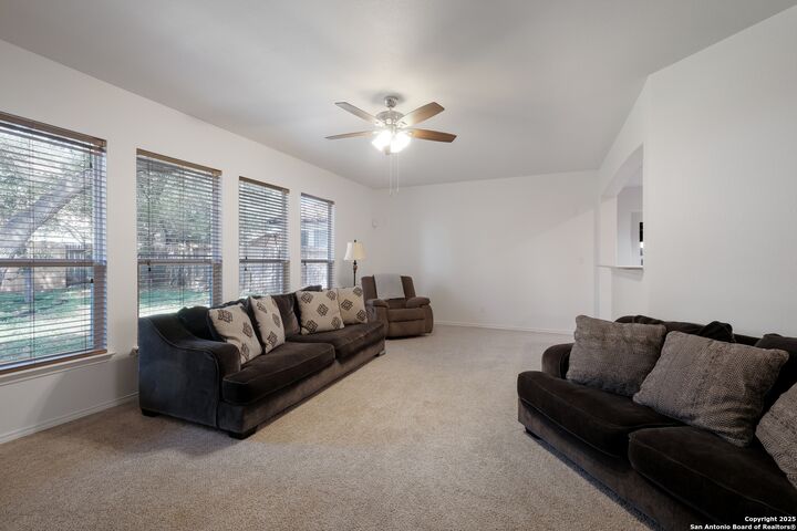 Property Photo: 25511 Echo Springs TX 78260