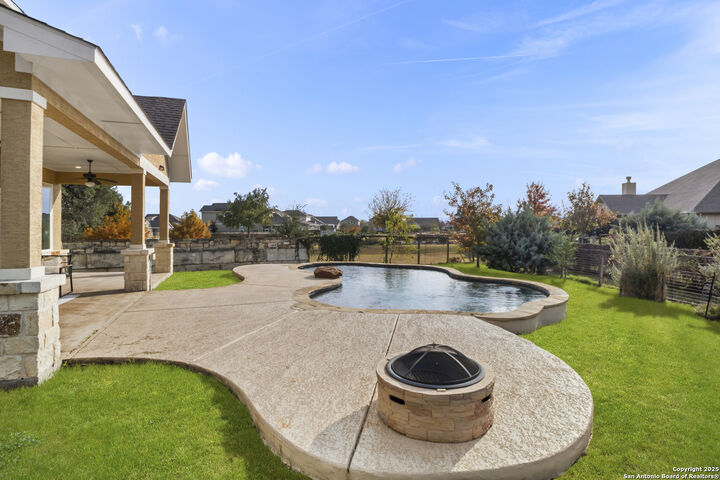 Property Photo:  8511 Ivy Curl  TX 78154 