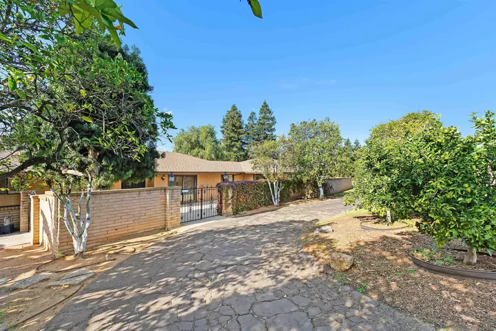 Property Photo: 363 Tumble Creek Ln CA 92028