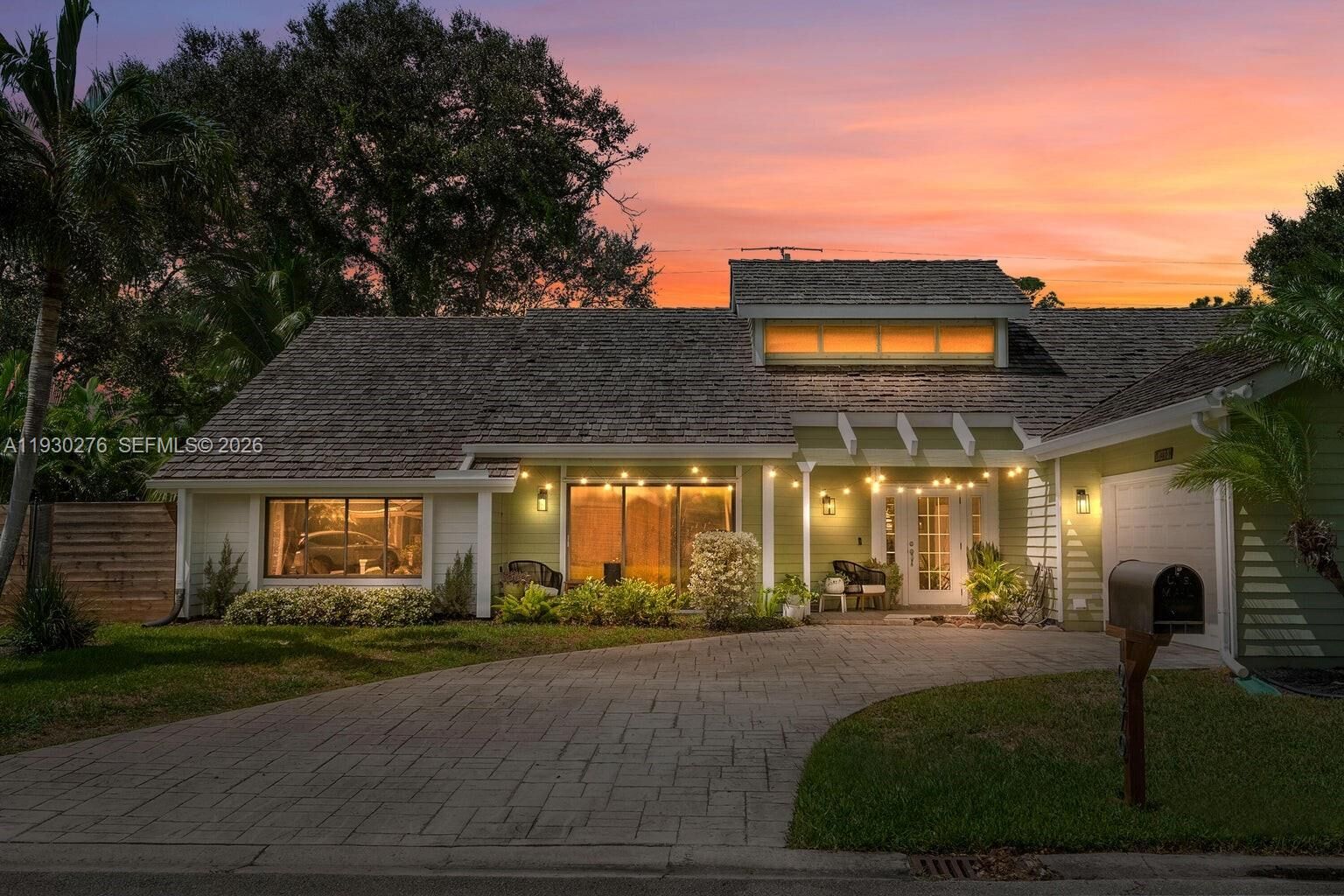 Property Photo:  10370 SE Jupiter Narrows Dr  FL 33455 