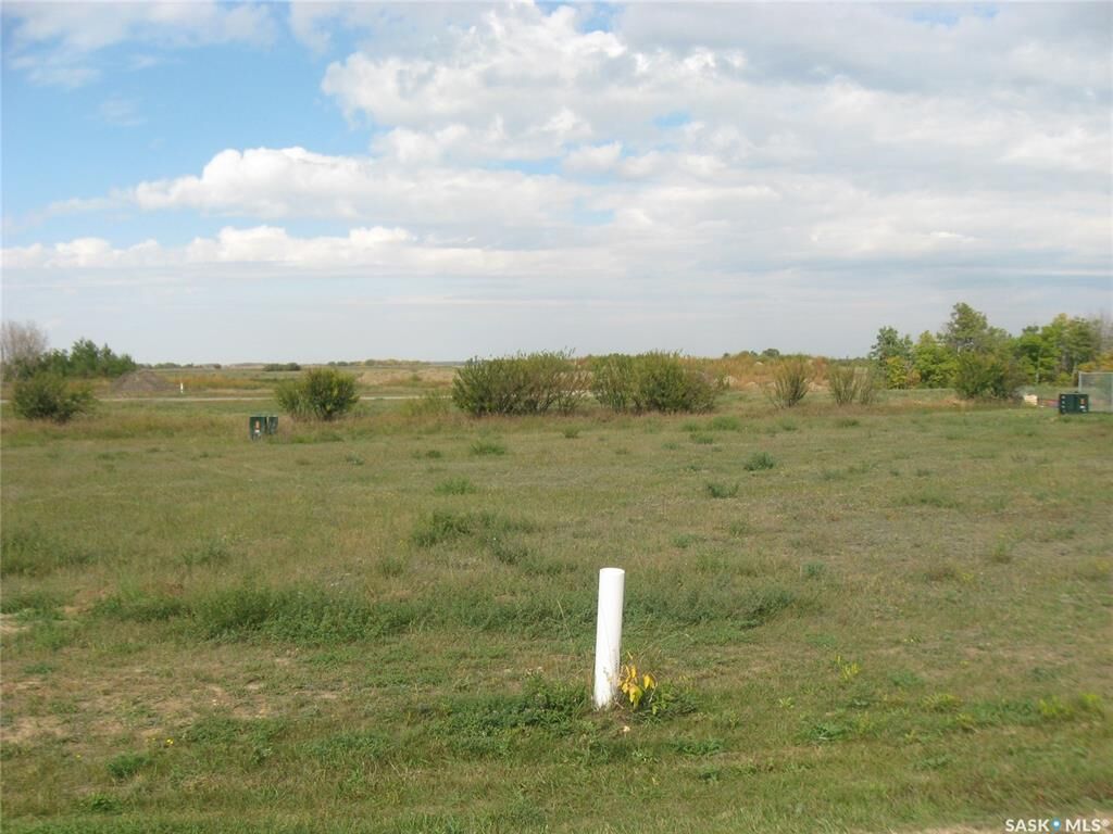 Property Photo:  740 Cory Street  SK S0K 0J0 