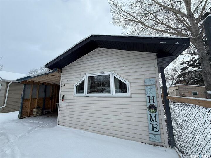 Property Photo:  342 Mariner Avenue  SK S0M 0L0 
