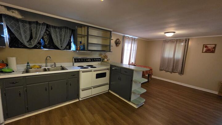 Property Photo:  800 Clifford  GA 31720 