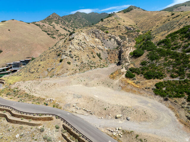 Property Photo:  2427 S Cannon Point Dr  UT 84109 