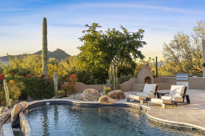 Property Photo:  7665 E Old Paint Trail  AZ 85266 