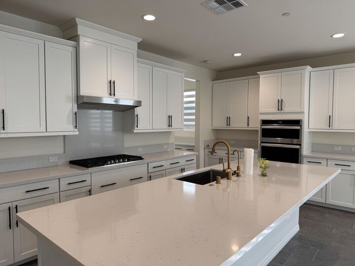 Property Photo: 51755 Via Jimeno CA 92253