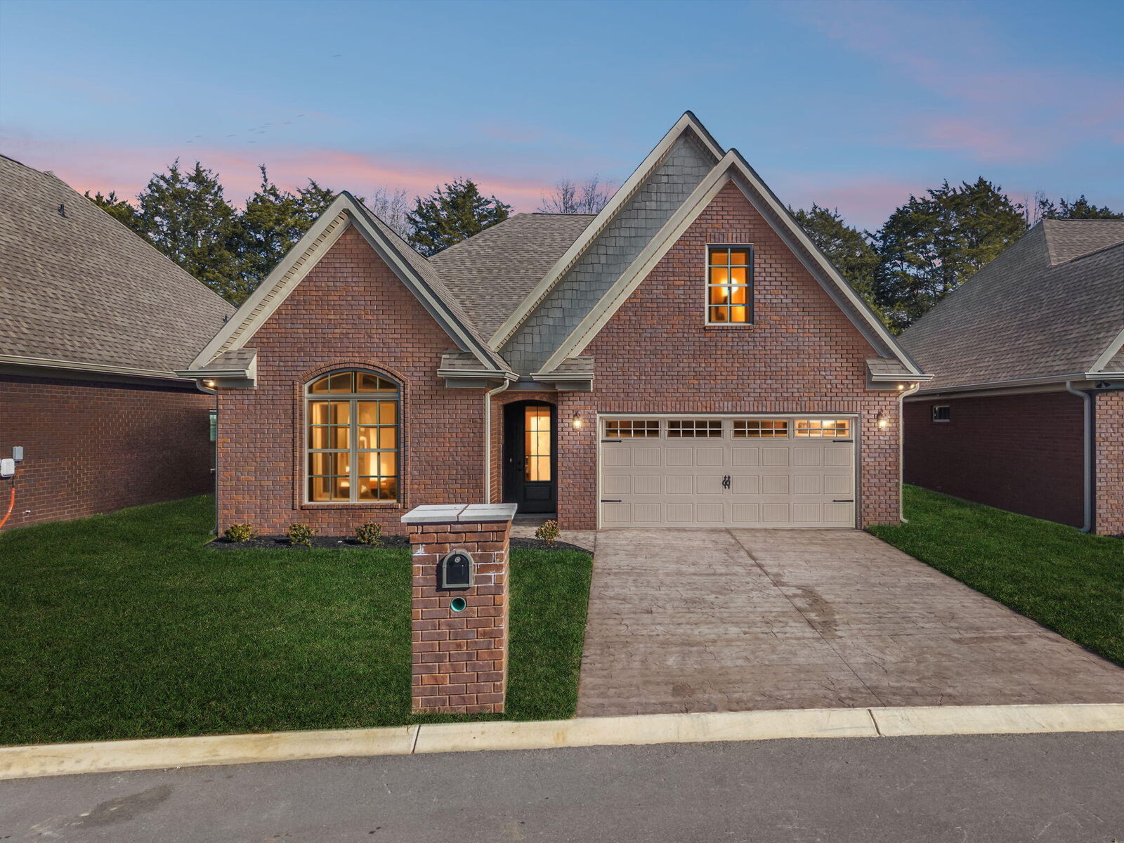 Property Photo:  219 Lake View Point  TN 37329 