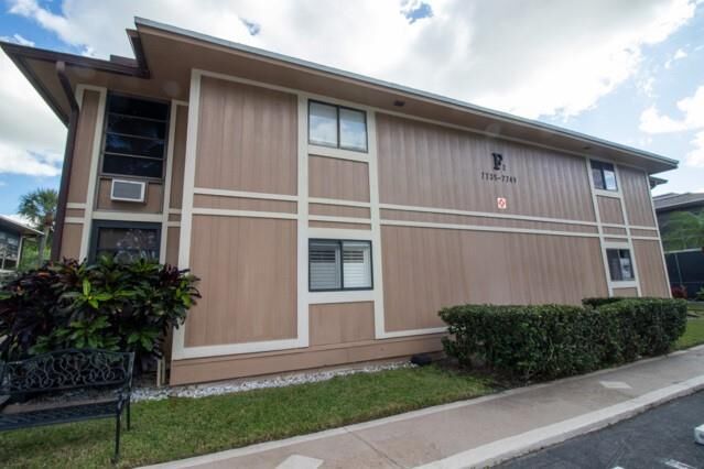 Property Photo:  7745 Ashmont Cir 207  FL 33321 