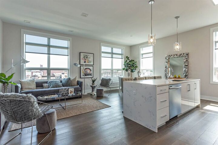 Property Photo: 119 Peter St 601 NJ 07087