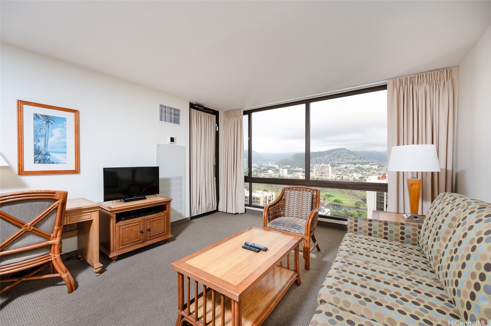 Property Photo:  229 Paoakalani Avenue 2901(Nuc)  HI 96815 