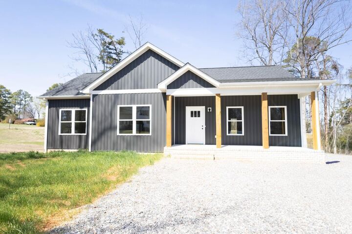 Property Photo:  615 Oakleigh Avenue  VA 24522 