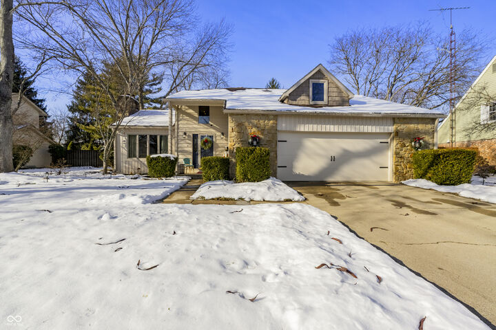 Property Photo:  3710 Oriole Drive  IN 47203 
