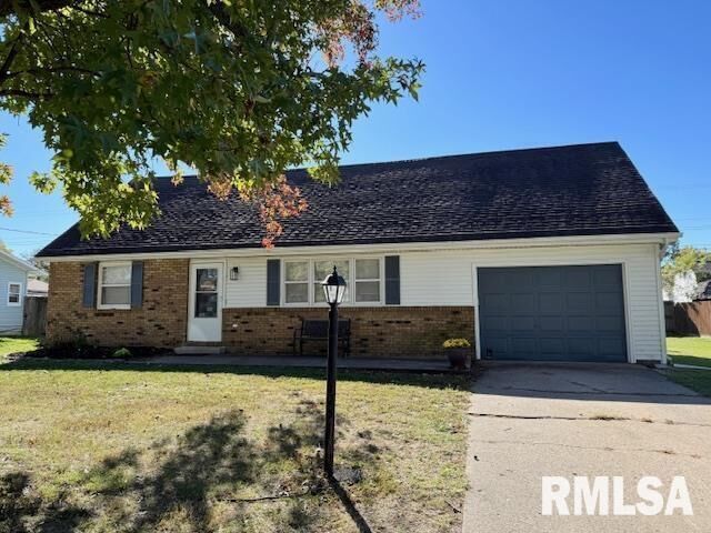 Property Photo: 2205 Melanie Lane IL 62959