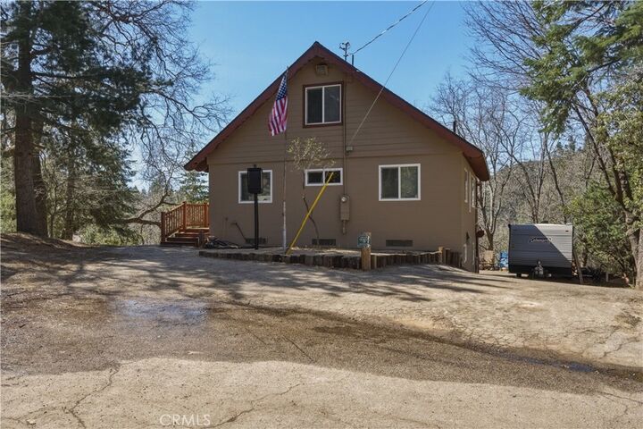 Property Photo:  6070 Manzanita Court  CA 92305 