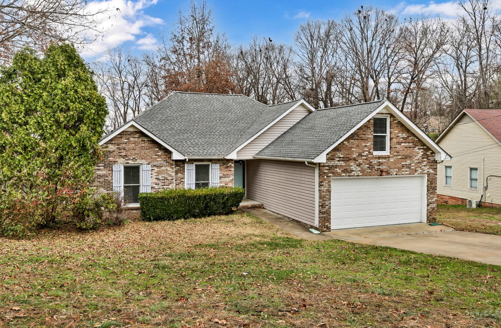 Property Photo: 261 Shiloh Rd TN 37042