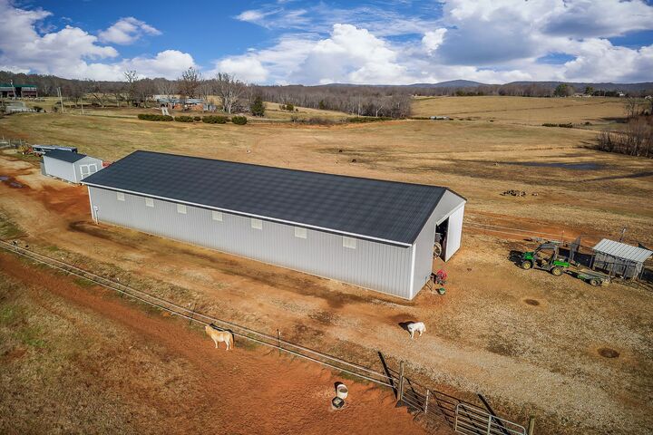 Property Photo:  620 Roberts Cemetery Rd  TN 38587 