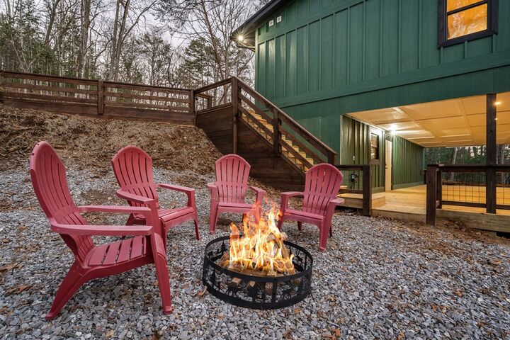 Property Photo: 307 Ross Road GA 30559