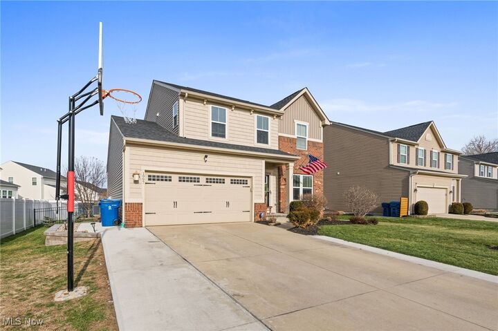 Property Photo:  1997 Spruce Lane  OH 44077 