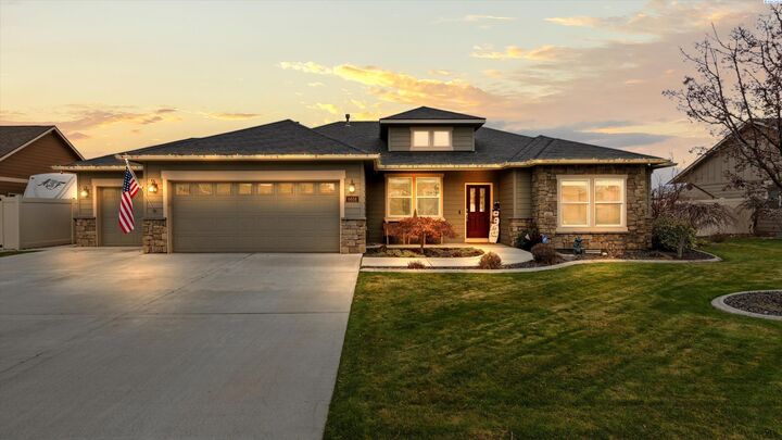 Property Photo:  6614 Aintree Drive  WA 99301 