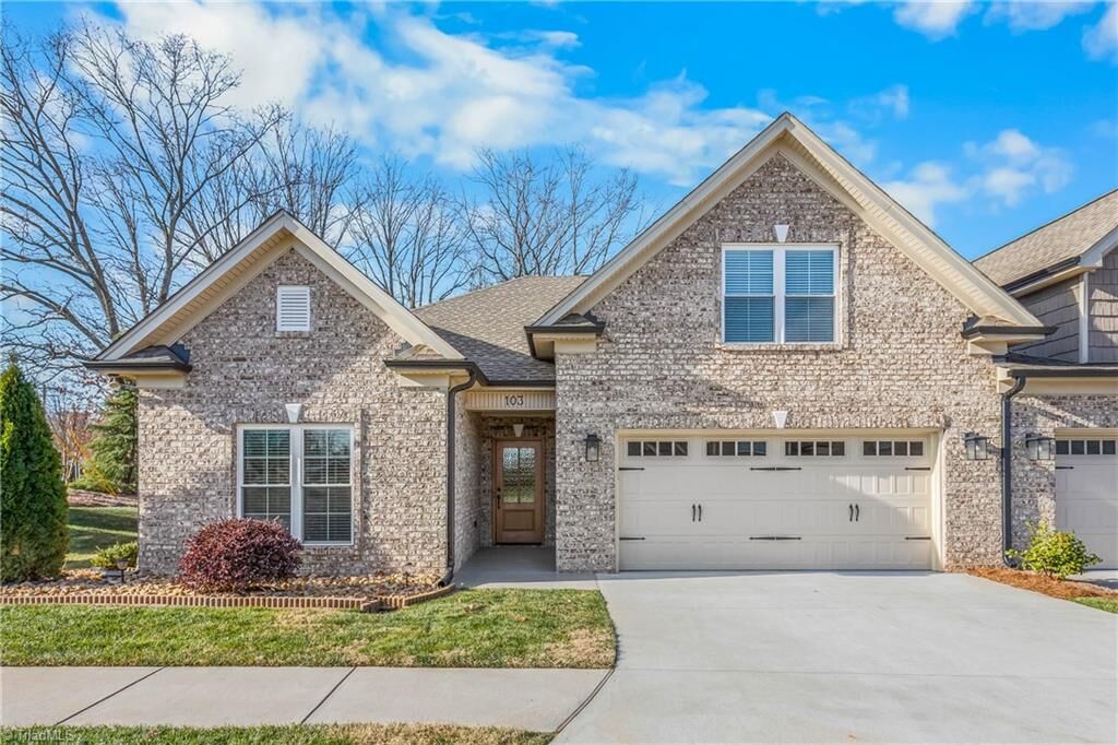 Property Photo:  103 Park Place  NC 27021 