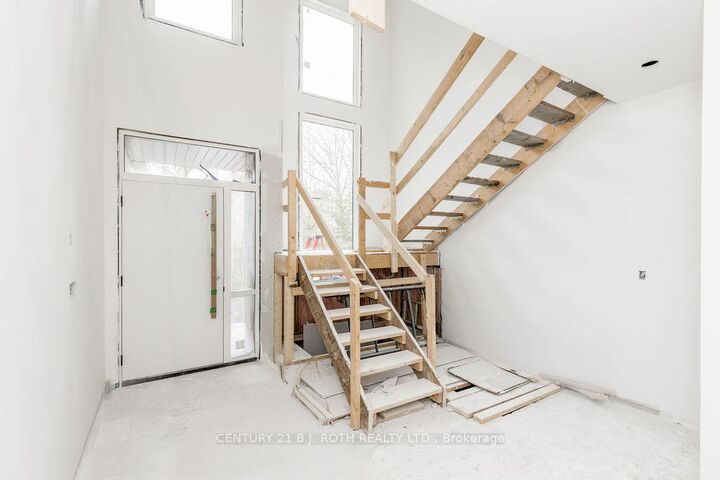 Property Photo:  56 Brennan Avenue  ON L4N 4B1 