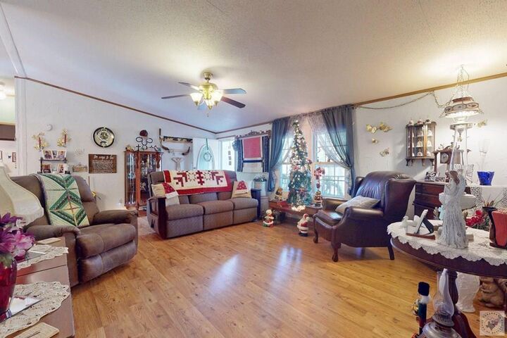 Property Photo:  3921 Fm 3098  TX 75567 