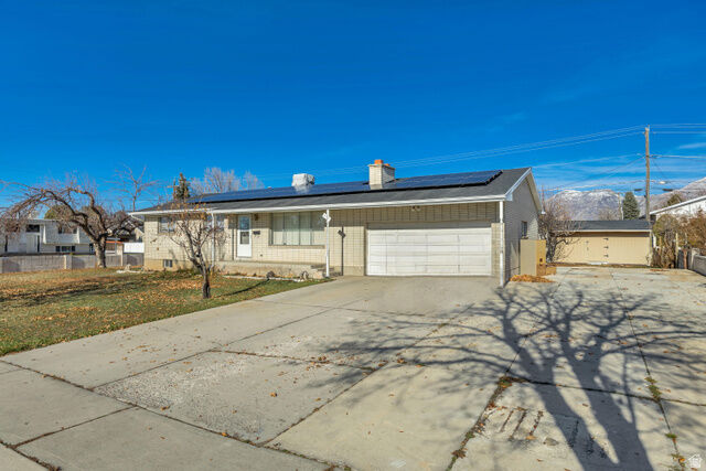 Property Photo:  490 W 400 N  UT 84057 
